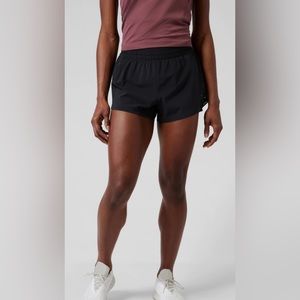 NWT Athleta Hustle 3” Short